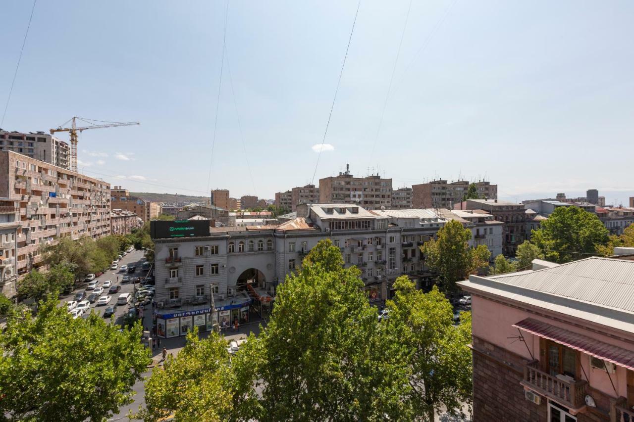 Umba Apartment N3 - Balcony And Mount Ararat View Ereván Exterior foto